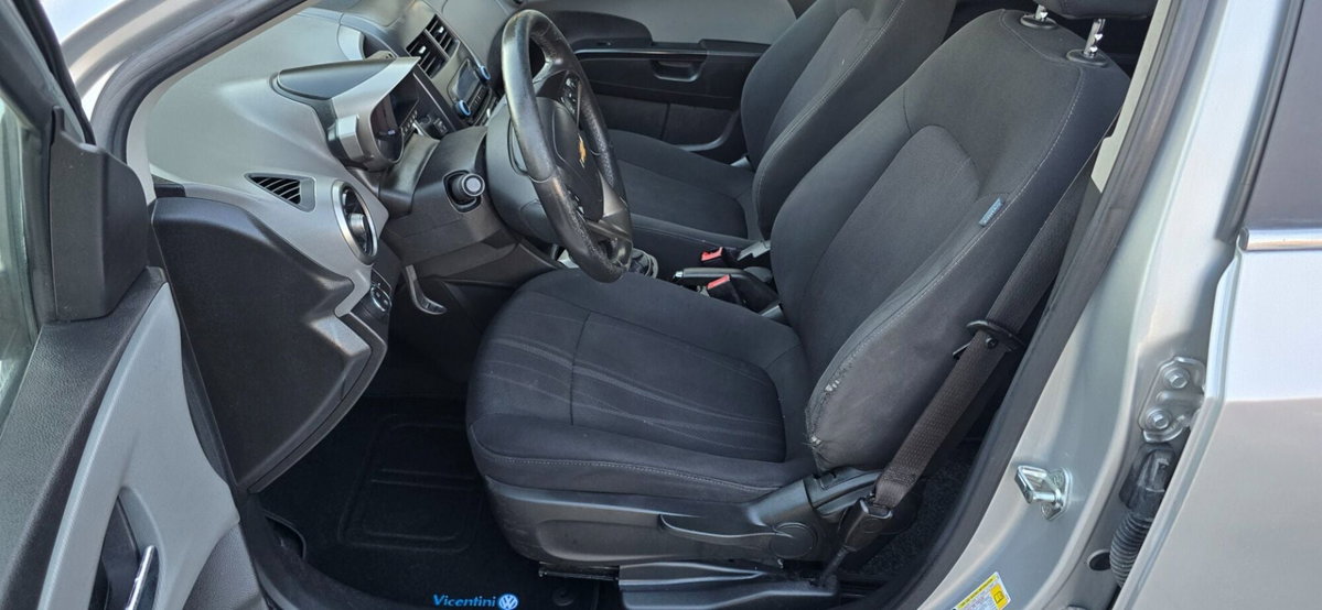 Chevrolet Aveo 1.2 86CV 5 porte LT (12)