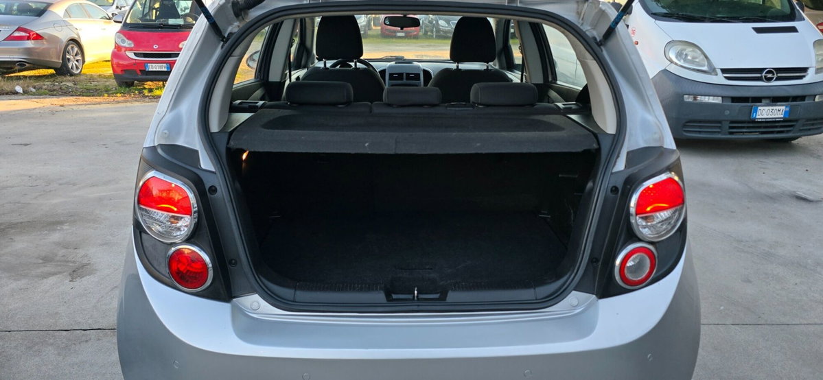 Chevrolet Aveo 1.2 86CV 5 porte LT (19)