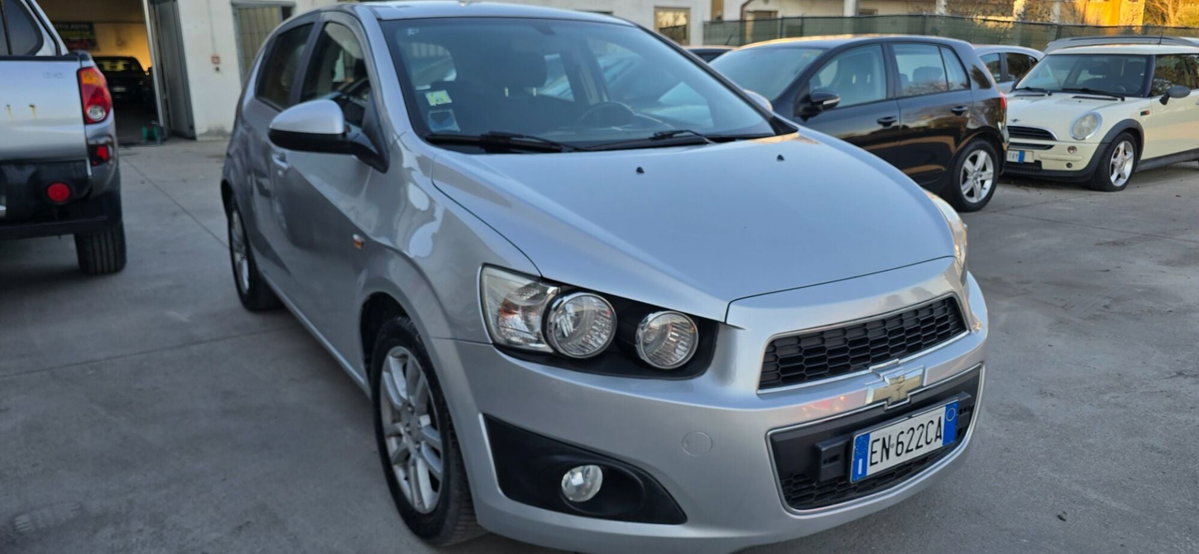 Chevrolet Aveo 1.2 86CV 5 porte LT (4)