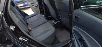 Ford Fiesta Ikon 1.4 5 porte Bz.- GPL (12)