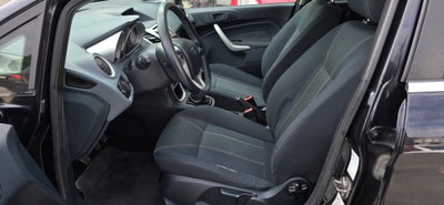 Ford Fiesta Ikon 1.4 5 porte Bz.- GPL (9)