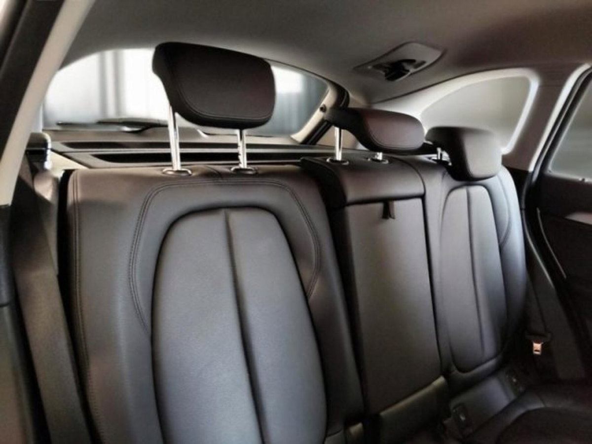 BMW X1 sDrive18d Business Advantage (12)