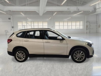 BMW X1 sDrive18d Business Advantage (3)