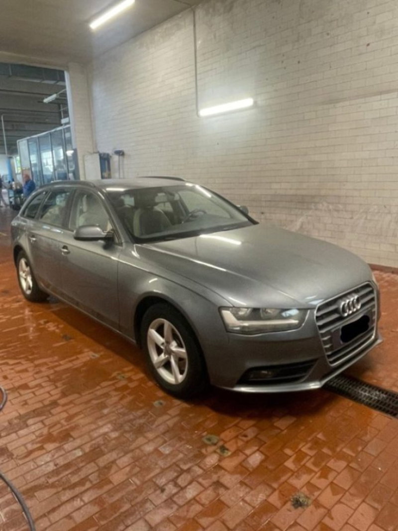 Audi A4 Avant 2.0 TDI 177CV Ambiente