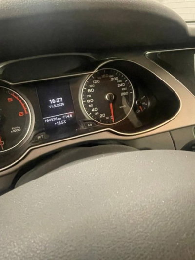 Audi A4 Avant 2.0 TDI 177CV Ambiente (10)
