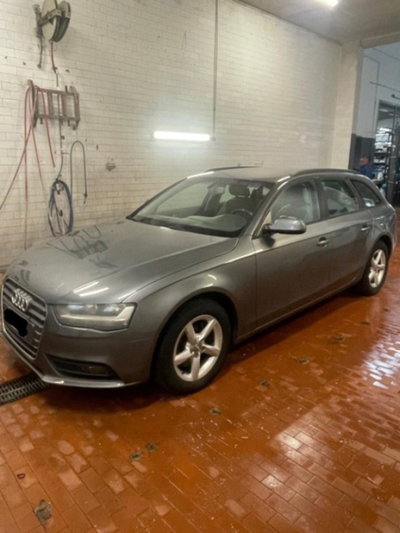 Audi A4 Avant 2.0 TDI 177CV Ambiente (11)