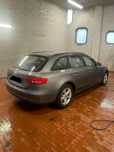 Audi A4 Avant 2.0 TDI 177CV Ambiente (15)