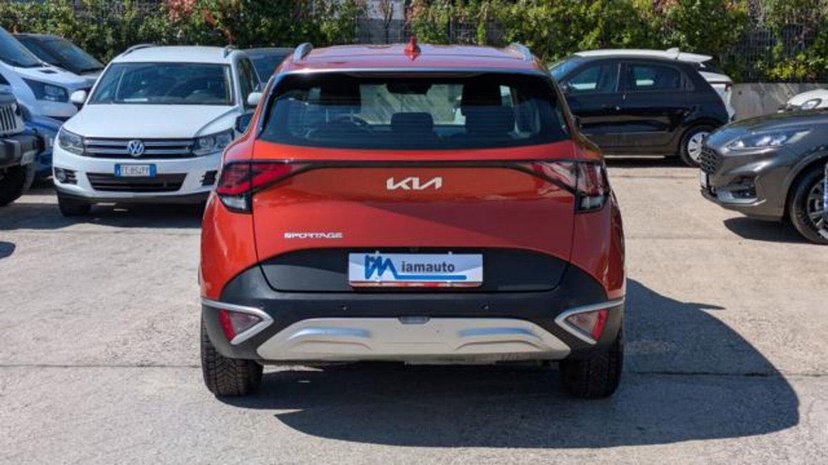 Kia Sportage crdi mhev Business dct7 (17)