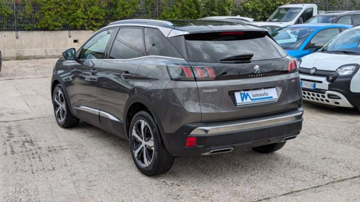 Peugeot 3008 BlueHDi 130 S&S EAT8 GT (5)