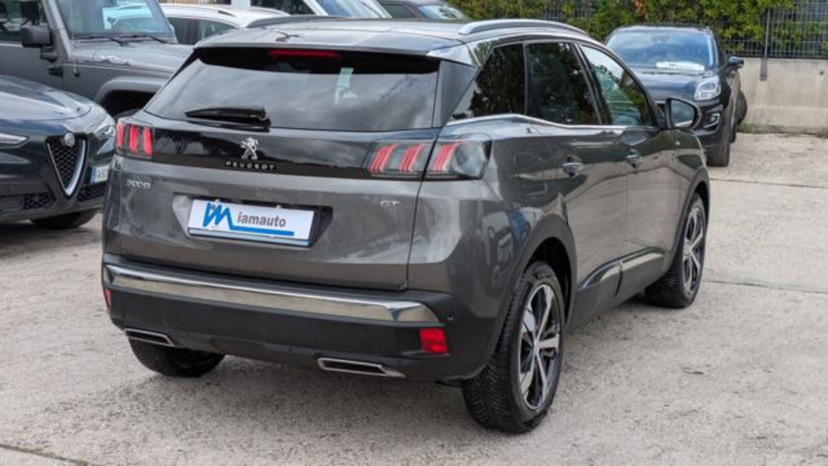 Peugeot 3008 BlueHDi 130 S&S EAT8 GT Pack (4)