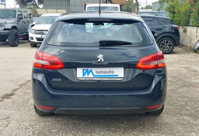 Peugeot 308 SW BlueHDi 120 S&S EAT6 Allure (13)