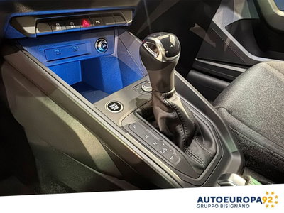 Audi A1 allstreet 30 1.0 tfsi Identity Contrast 116cv (6)