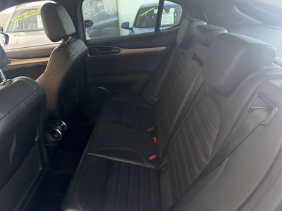 Alfa Romeo Stelvio Stelvio 2.2 Turbodiesel 210 CV AT8 Q4 Veloce (7)