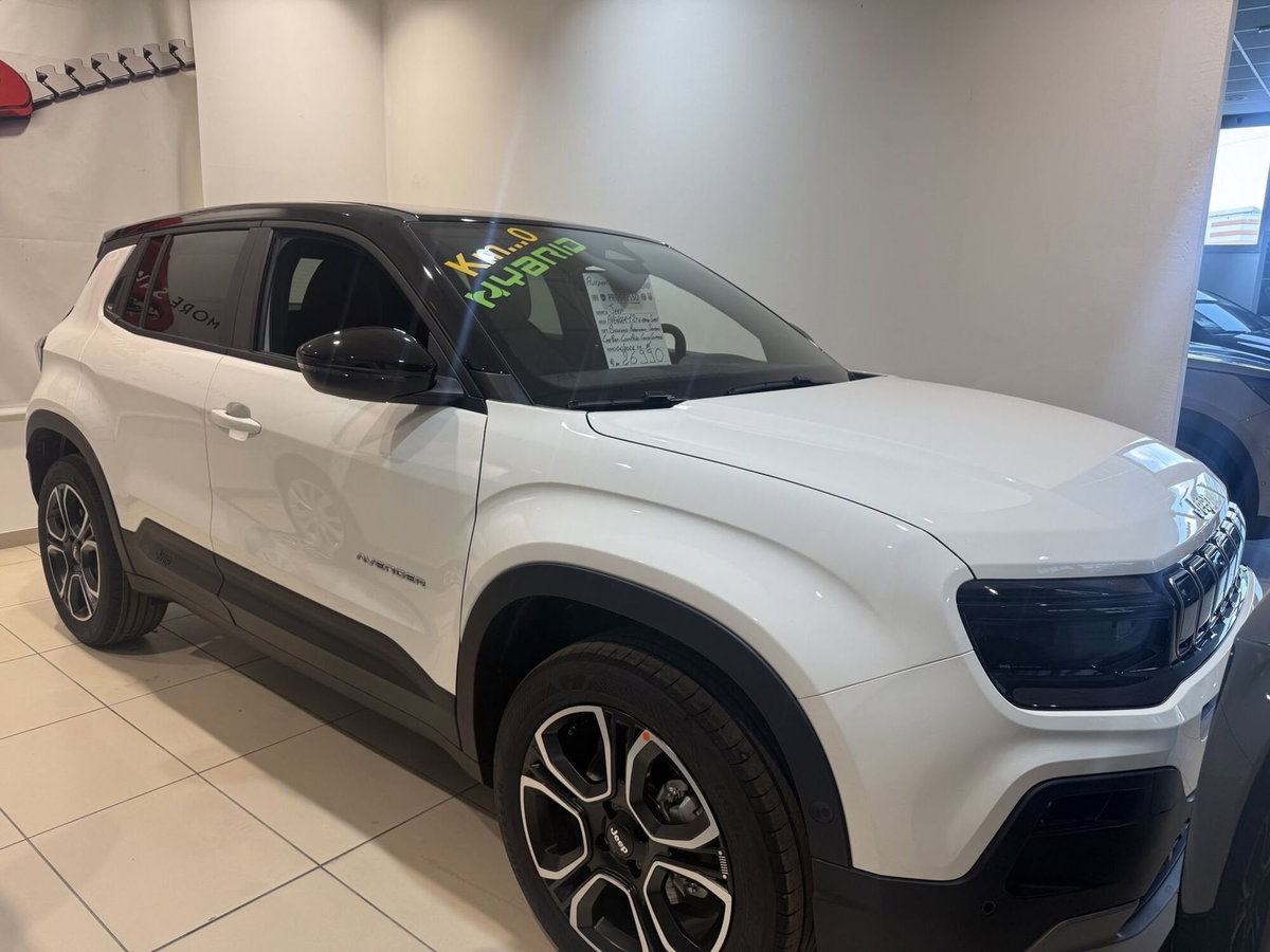 Jeep Avenger 1.2 turbo e-hybrid mhev Summit fwd 110cv edct6 (3)