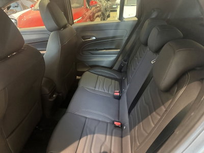 Jeep Avenger 1.2 turbo e-hybrid mhev Upland 4xe 145cv edct6 (12)
