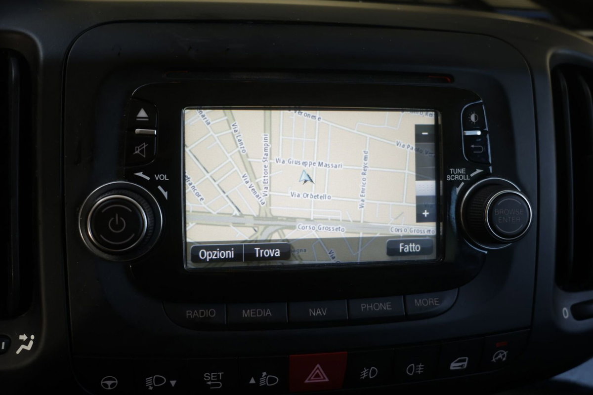 Fiat 500L 1.6 Multijet 105 CV Trekking (20)