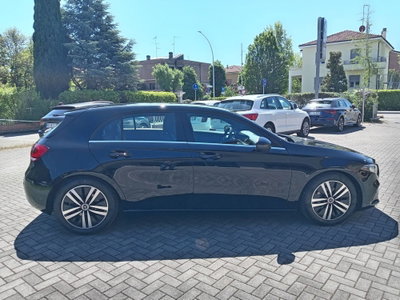 Mercedes-Benz Classe A 180 d Automatic Business (14)