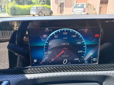 Mercedes-Benz Classe A 180 d Automatic Business (2)