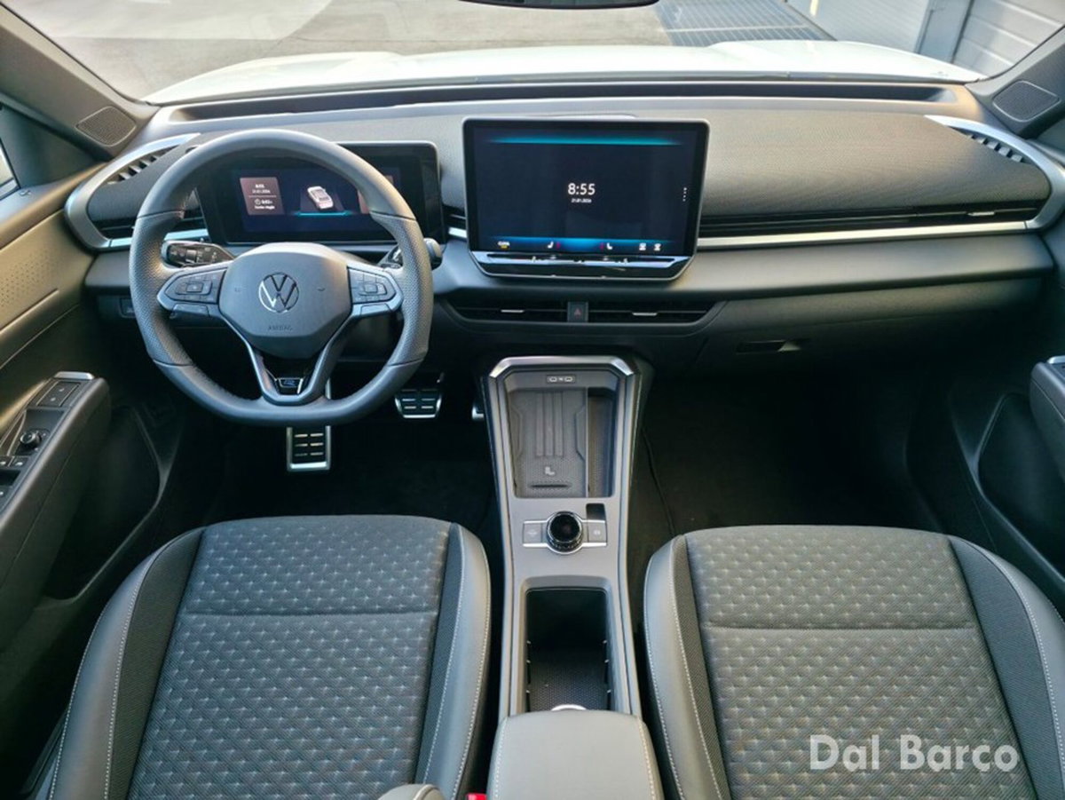 Volkswagen T-Roc 1.5 etsi R-Line 150cv dsg (12)