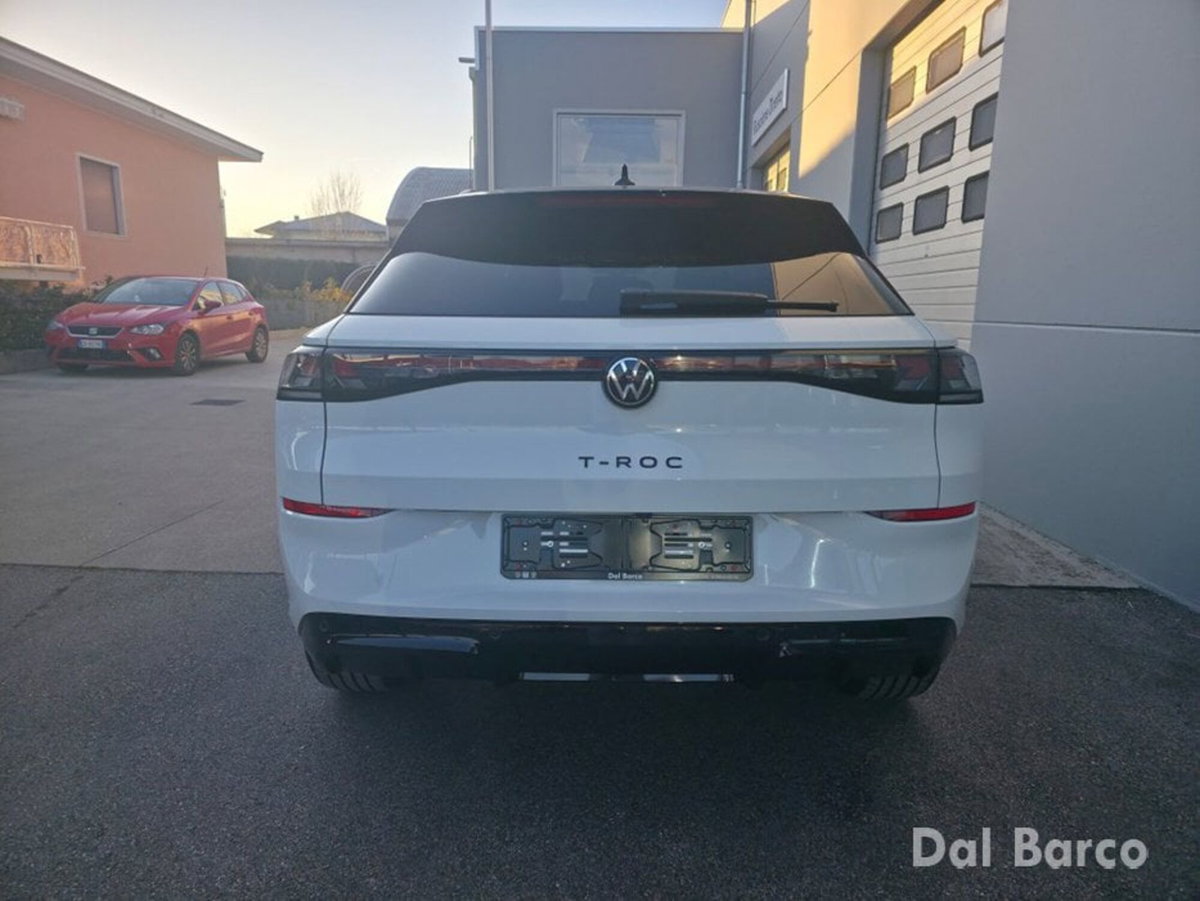 Volkswagen T-Roc 1.5 etsi R-Line 150cv dsg (5)