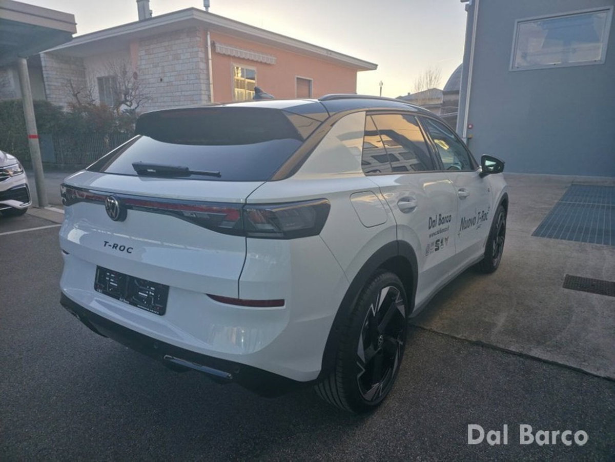 Volkswagen T-Roc 1.5 etsi R-Line 150cv dsg (6)