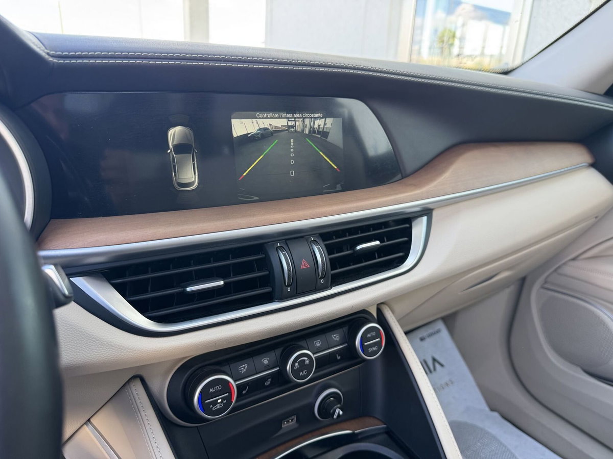 Alfa Romeo Stelvio Stelvio 2.2 Turbodiesel 210 CV AT8 Q4 Executive (10)