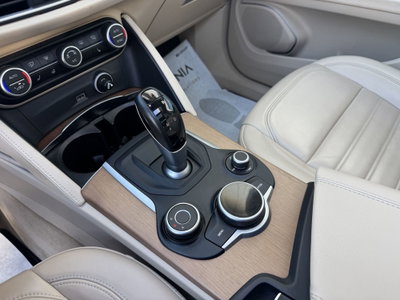 Alfa Romeo Stelvio Stelvio 2.2 Turbodiesel 210 CV AT8 Q4 Executive (11)