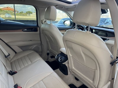Alfa Romeo Stelvio Stelvio 2.2 Turbodiesel 210 CV AT8 Q4 Executive (14)