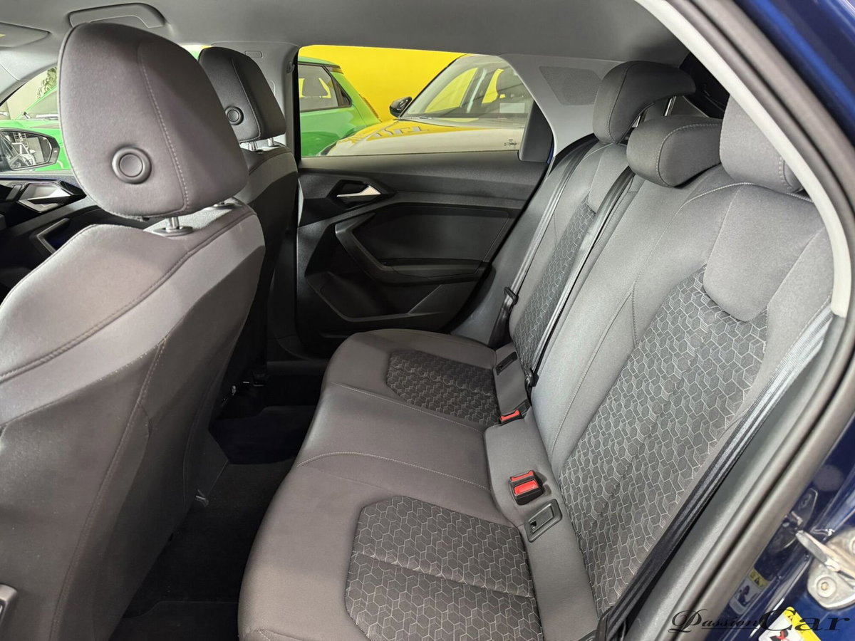 Audi A1 Sportback 30 TFSI S line edition (5)