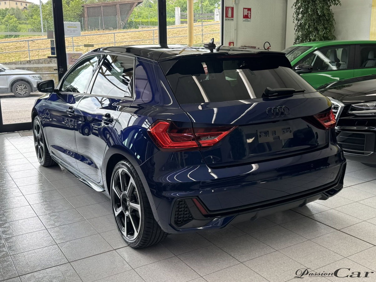 Audi A1 Sportback 30 TFSI S line edition (7)