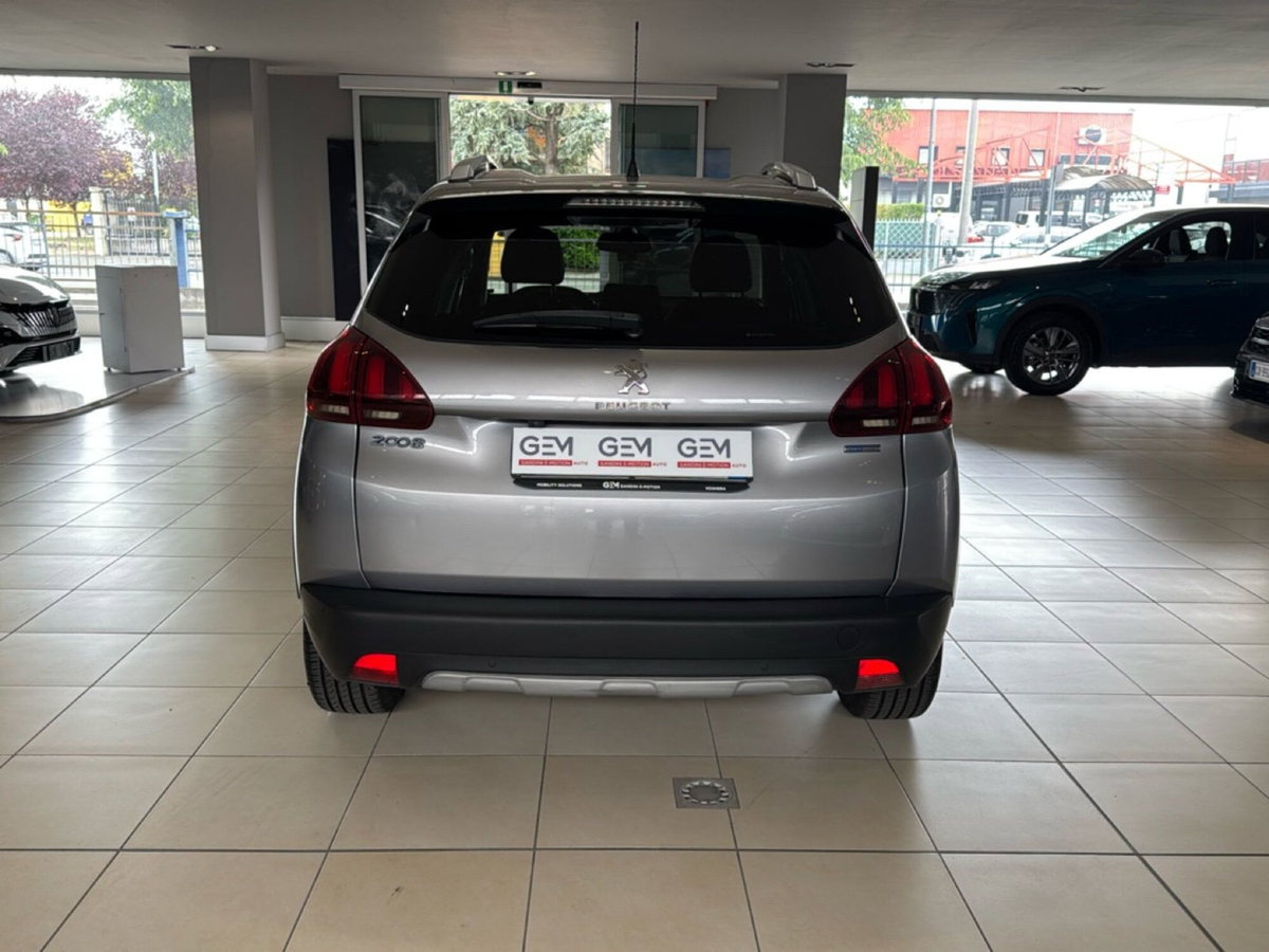 Peugeot 2008 Turbo 110 S&S Allure (4)