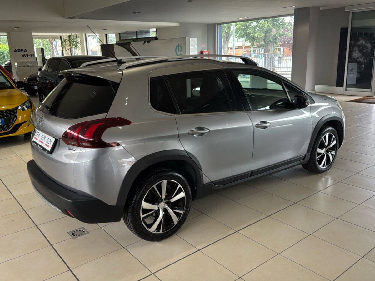Peugeot 2008 Turbo 110 S&S Allure (5)