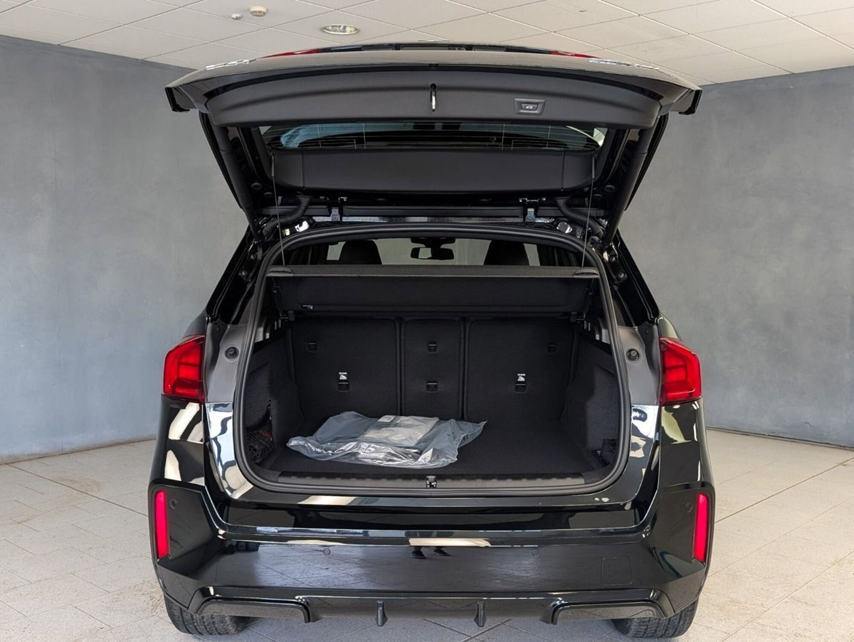 BMW X1 sDrive 18i Msport (4)