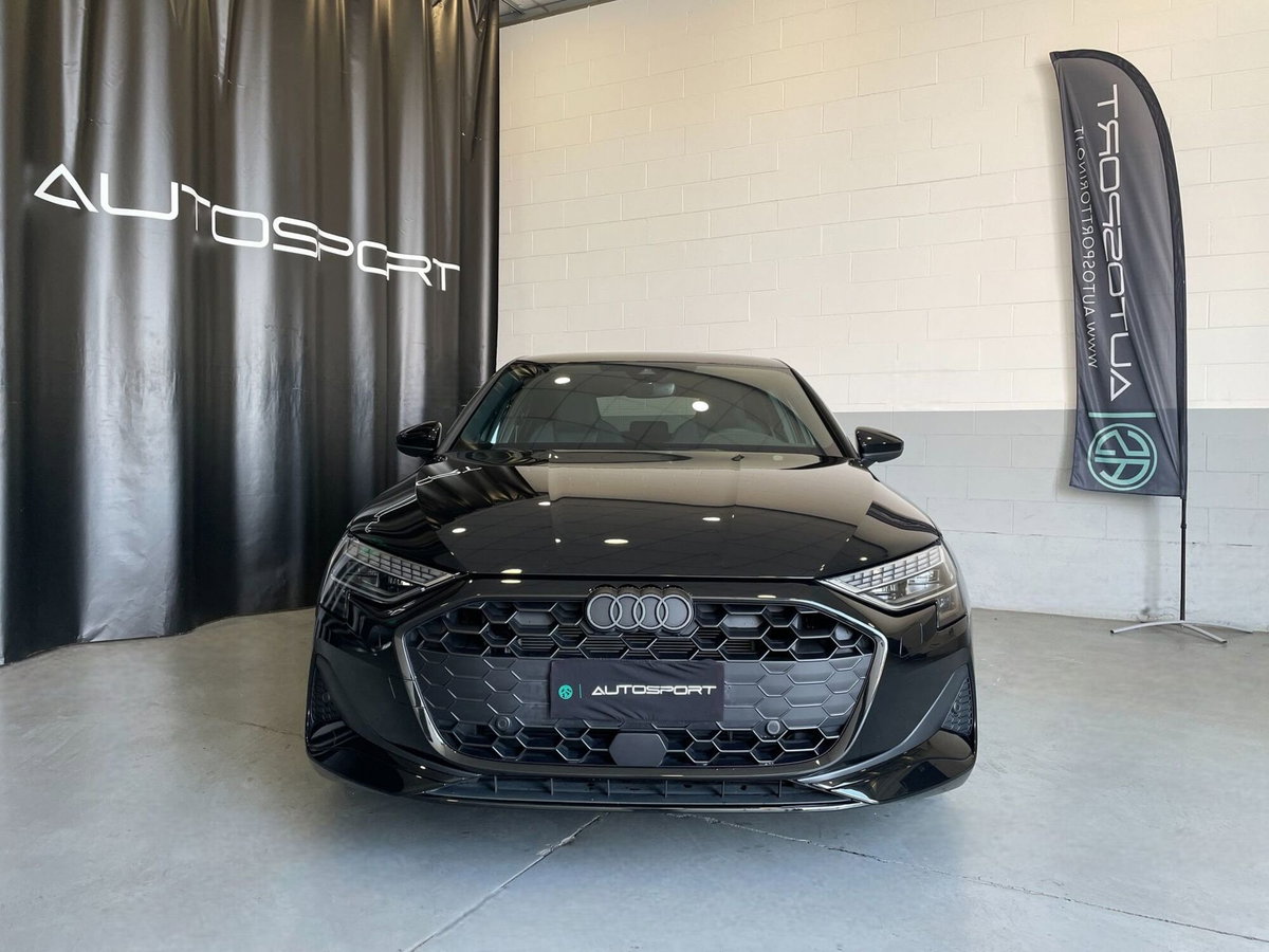 Audi A3 Sedan 35 TFSI S tronic S line edition (2)