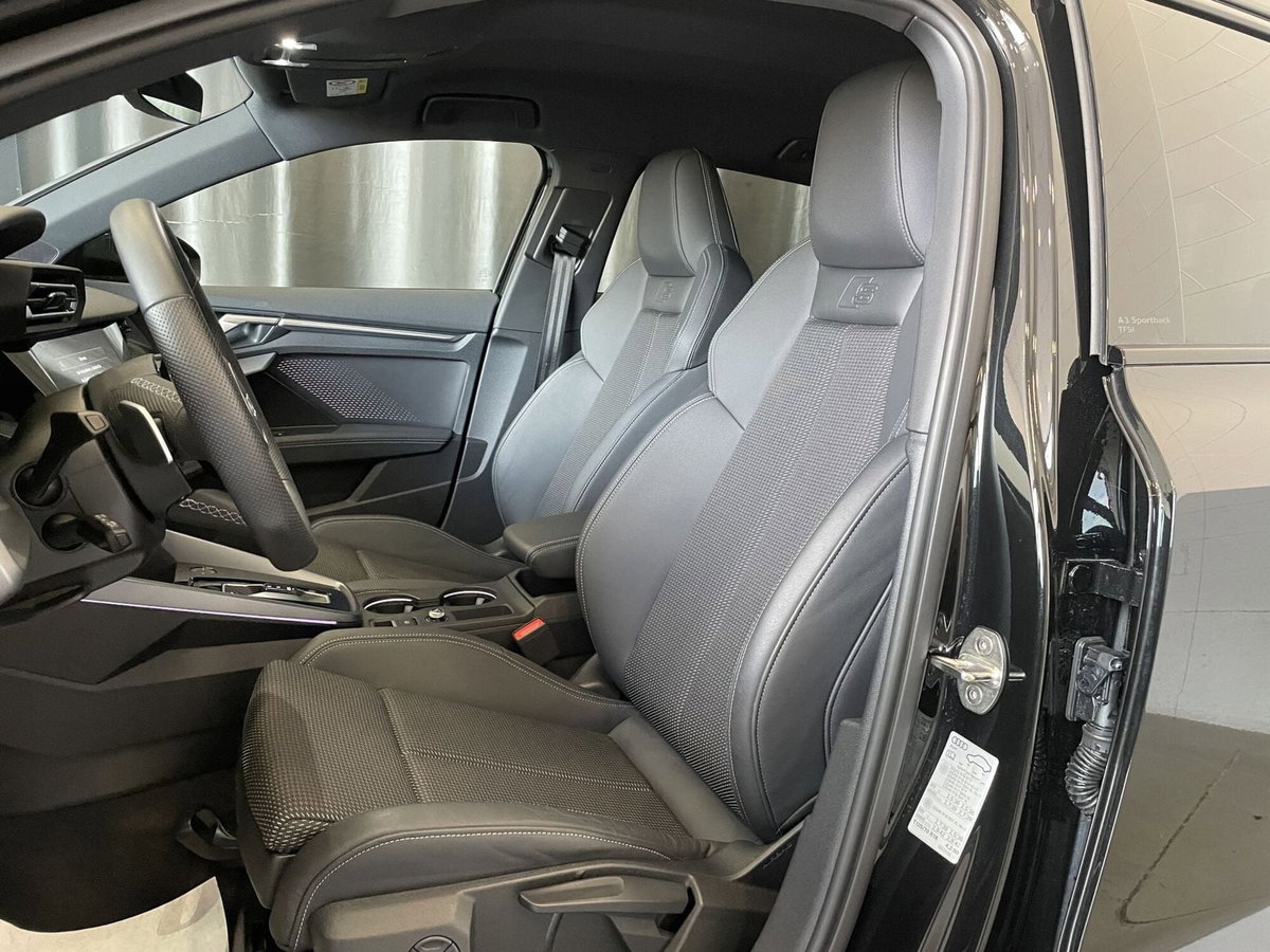 Audi A3 Sedan 35 TFSI S tronic S line edition (9)