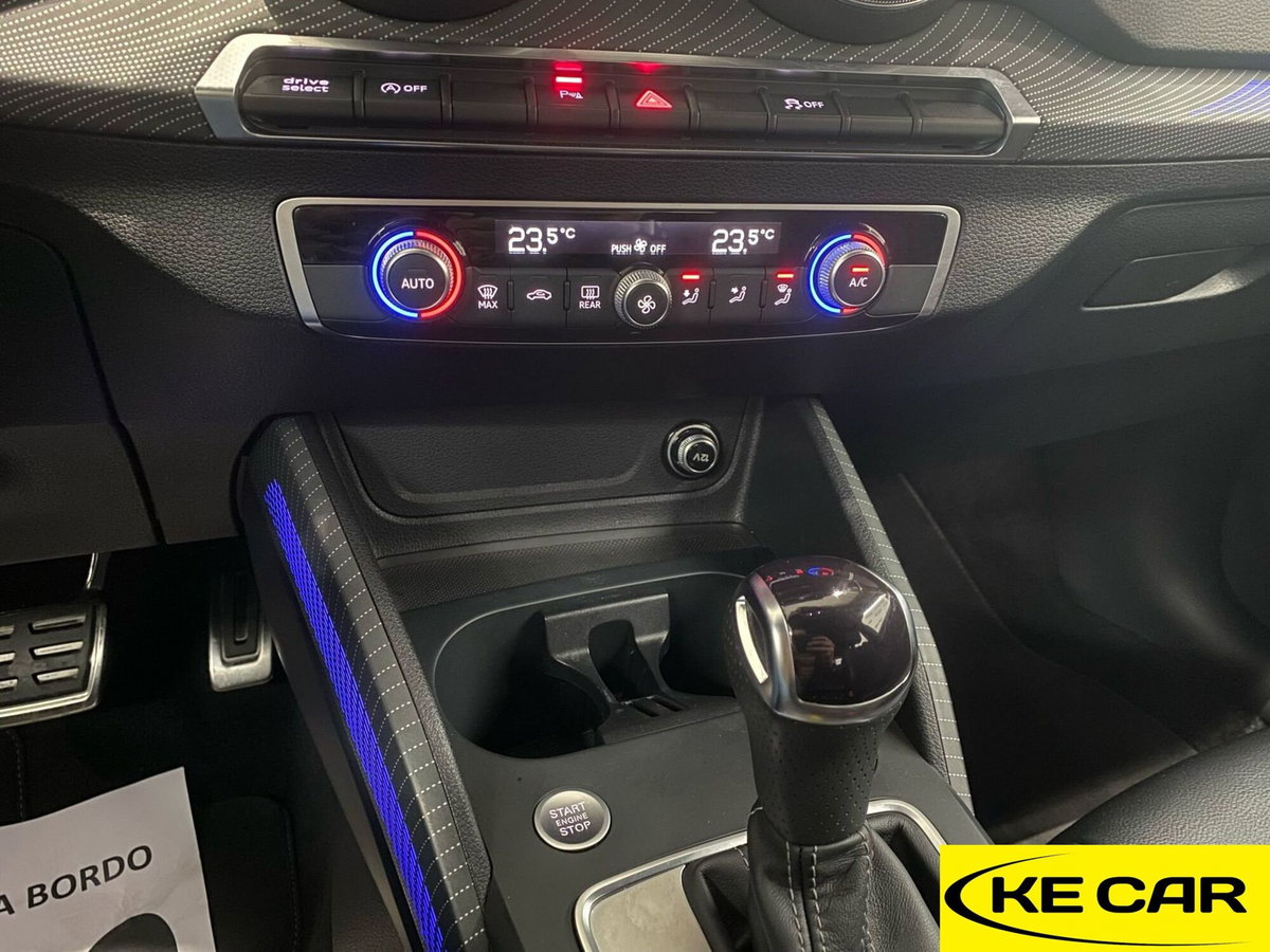 Audi Q2 Q2 35 TFSI S tronic S line Edition (14)