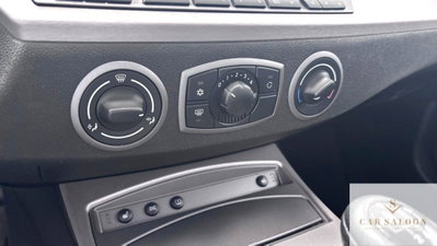 BMW Z4 Cabrio Z4 2.5i cat Roadster (12)