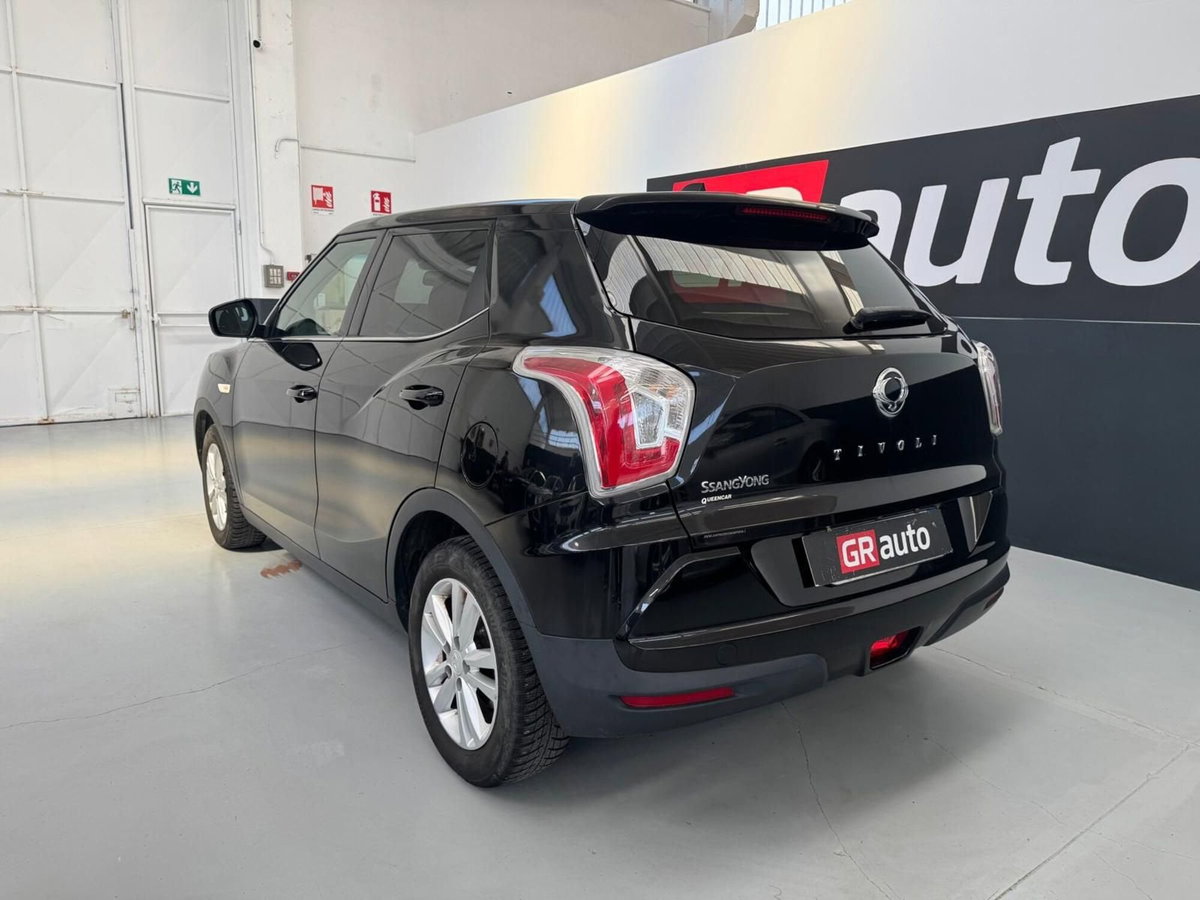 Ssangyong Tivoli 1.6d 2WD Be Visual Hot Aebs (9)