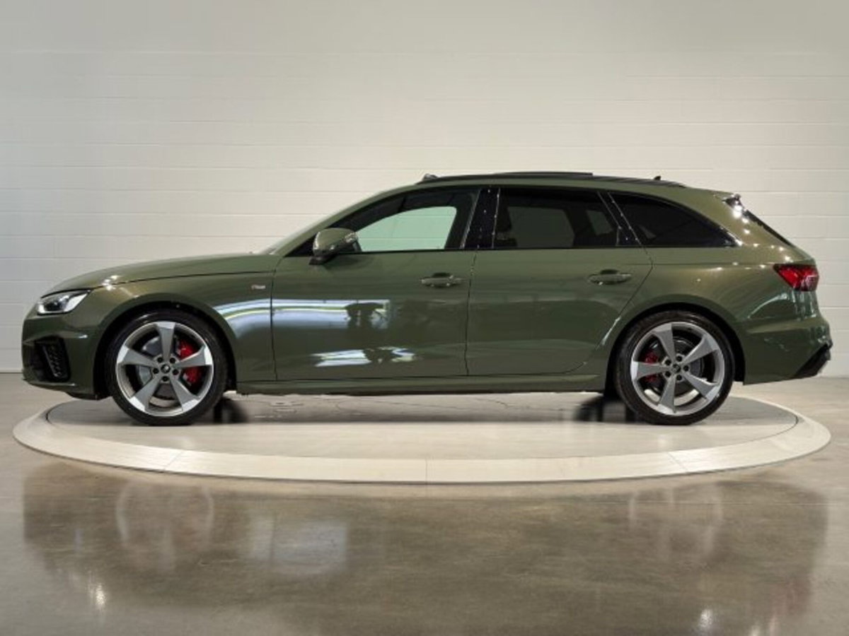 Audi A4 Avant 40 TFSI quattro S tronic S line edition (2)