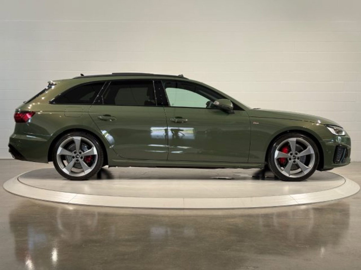 Audi A4 Avant 40 TFSI quattro S tronic S line edition (6)
