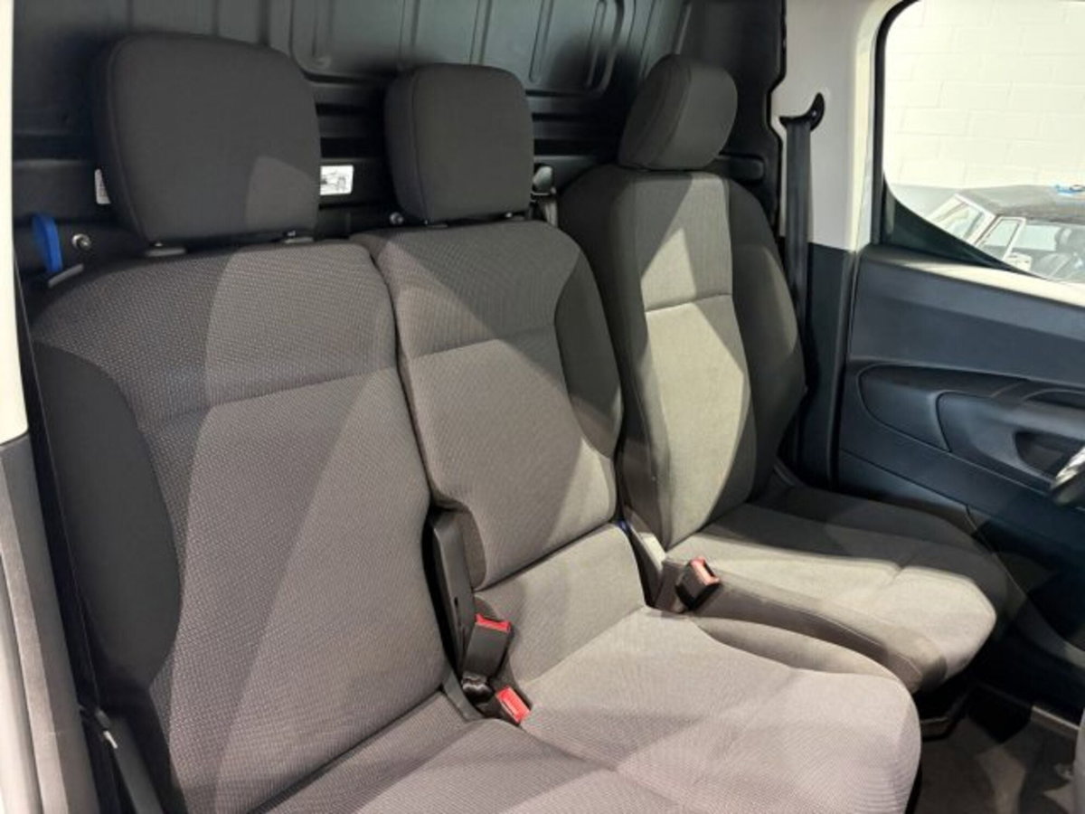 Opel Combo Furgone cargo XL d.cab mobile 1.5d 130cv S&S auto (14)