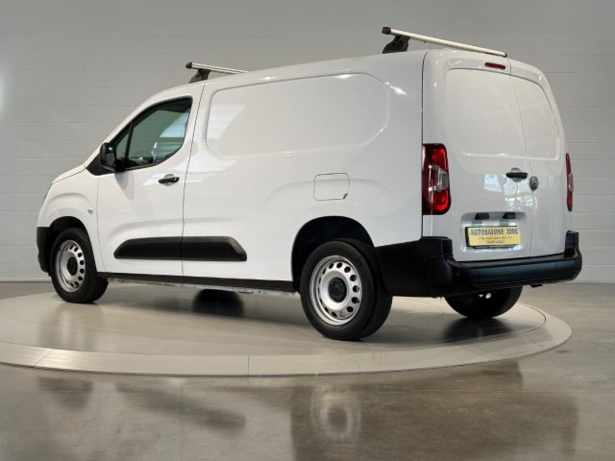 Opel Combo Furgone cargo XL d.cab mobile 1.5d 130cv S&S auto (3)