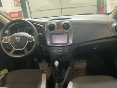 Dacia Sandero Stepway 1.5 Blue dCi 95 CV Comfort (3)