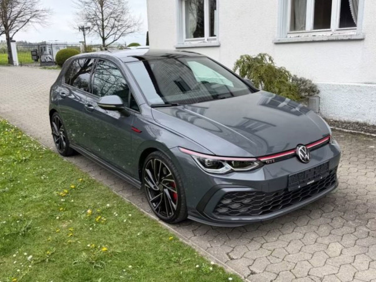 Volkswagen Golf 2.0 TSI GTI DSG (3)