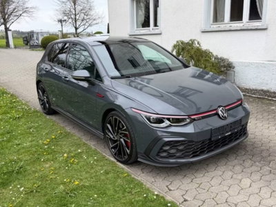 Volkswagen Golf 2.0 TSI GTI DSG (3)