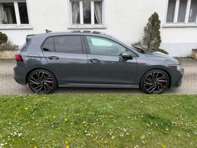 Volkswagen Golf 2.0 TSI GTI DSG (5)