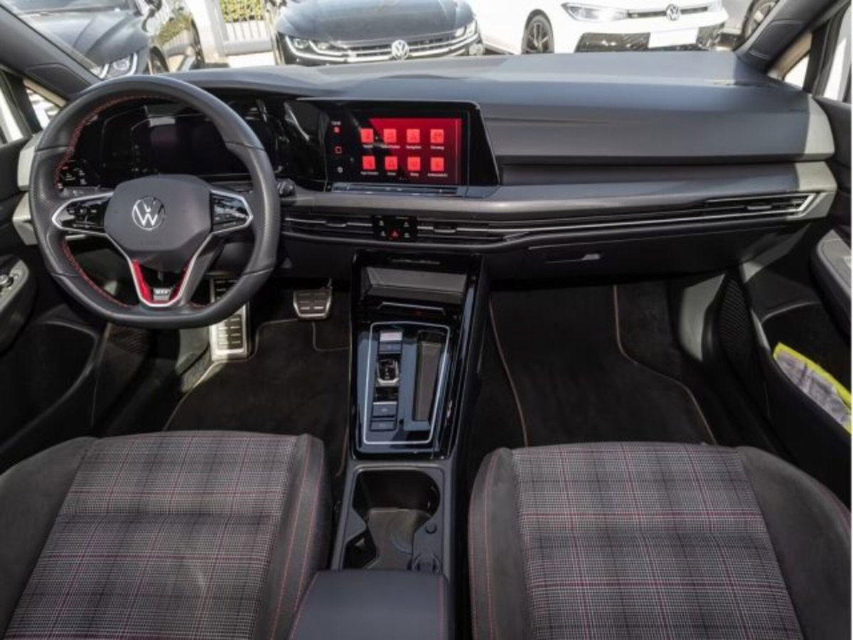 Volkswagen Golf 2.0 TSI GTI DSG (6)