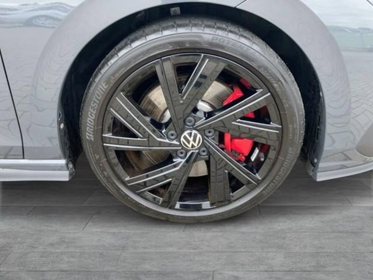 Volkswagen Golf 2.0 TSI GTI DSG (7)