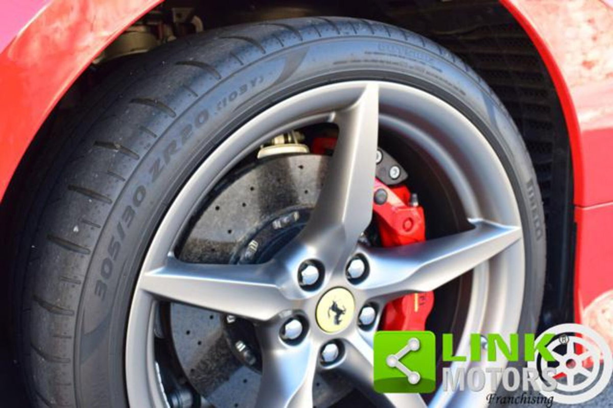 Ferrari F8 Coupé F8 Tributo (13)