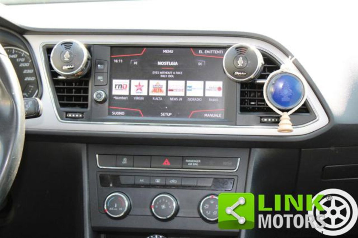 SEAT Leon 1.6 TDI 115 CV 5p. Business (14)